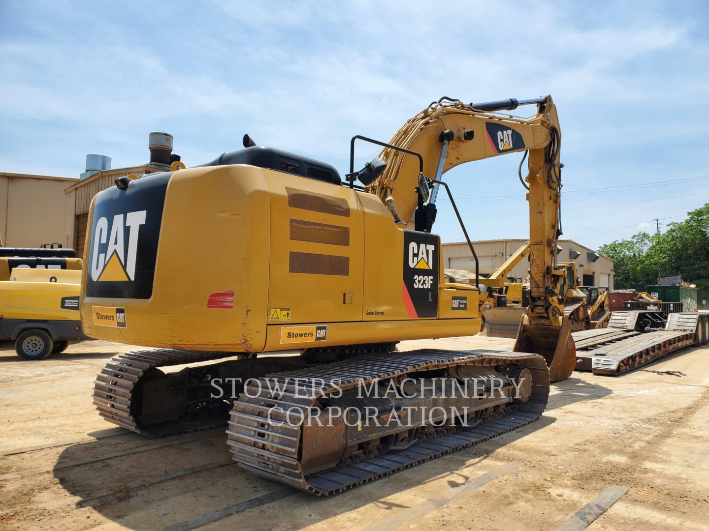 2016 Caterpillar 323F Excavator