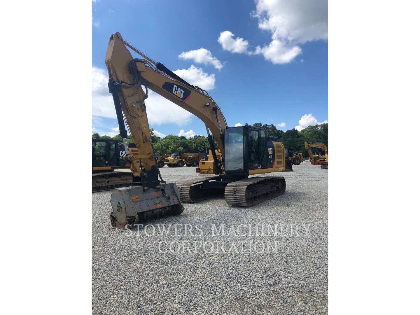 2016 Caterpillar 323F Excavator