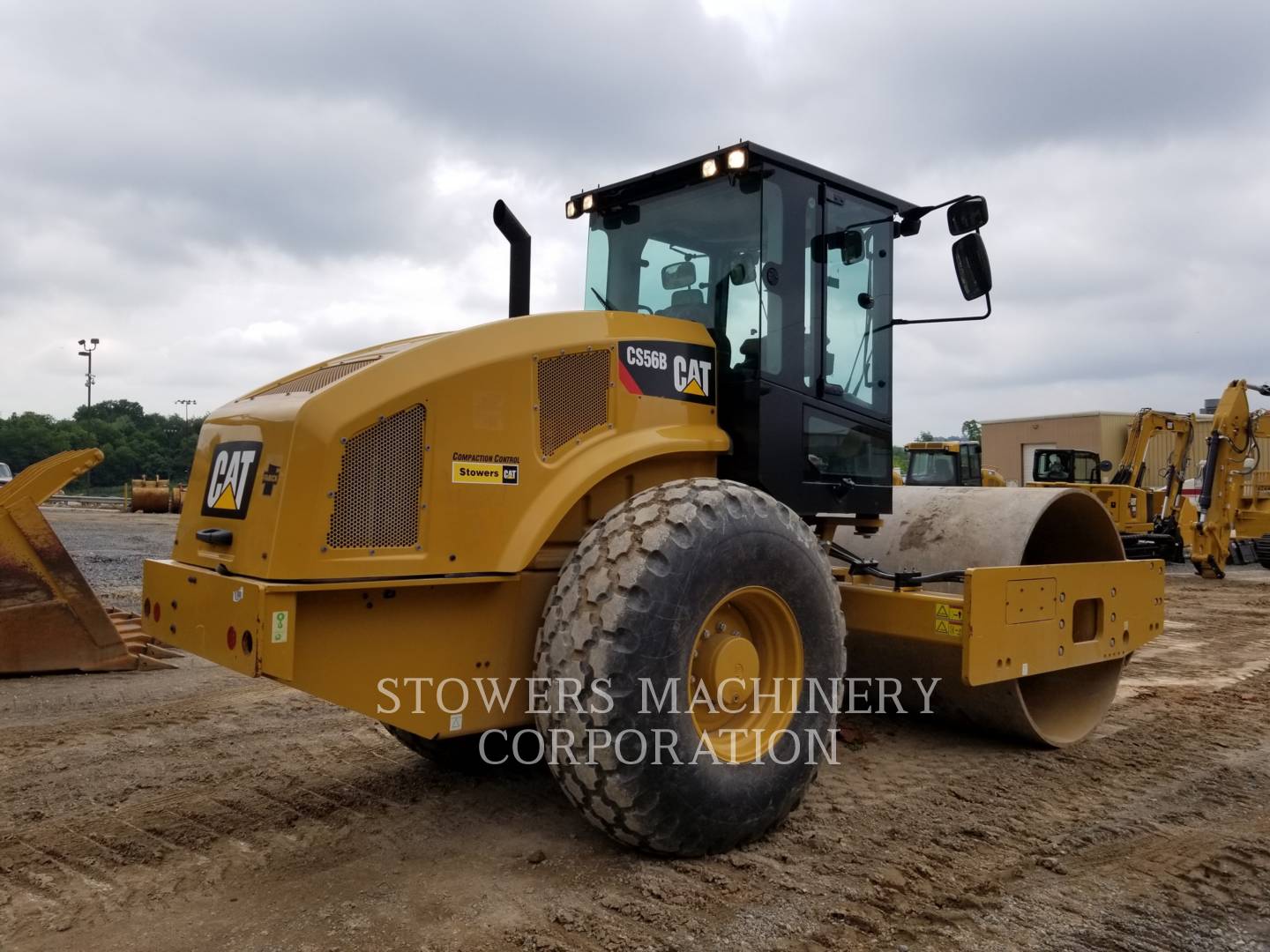 2015 Caterpillar CS56B Compactor