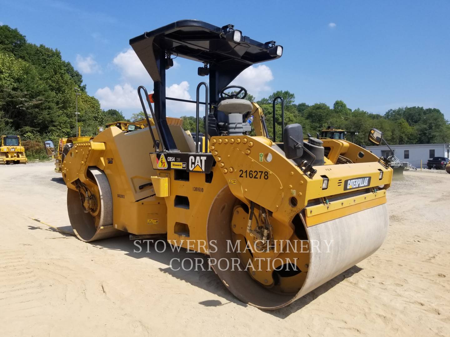 2014 Caterpillar CB54XW Compactor