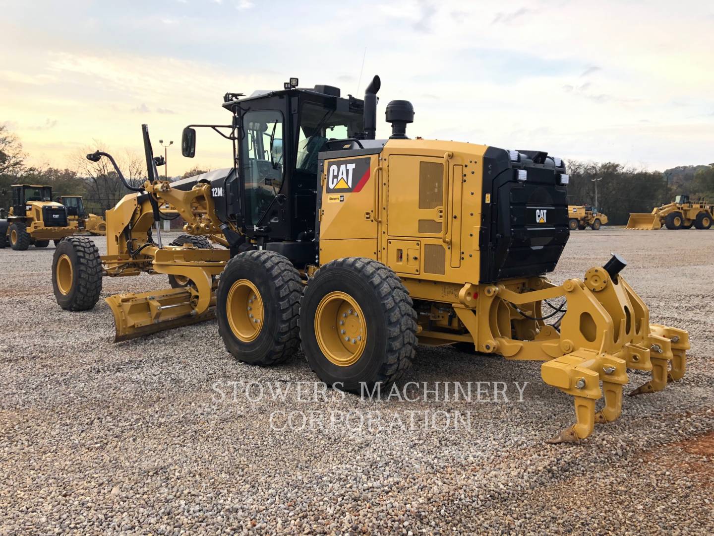 2019 Caterpillar 12M3 BR Grader - Road