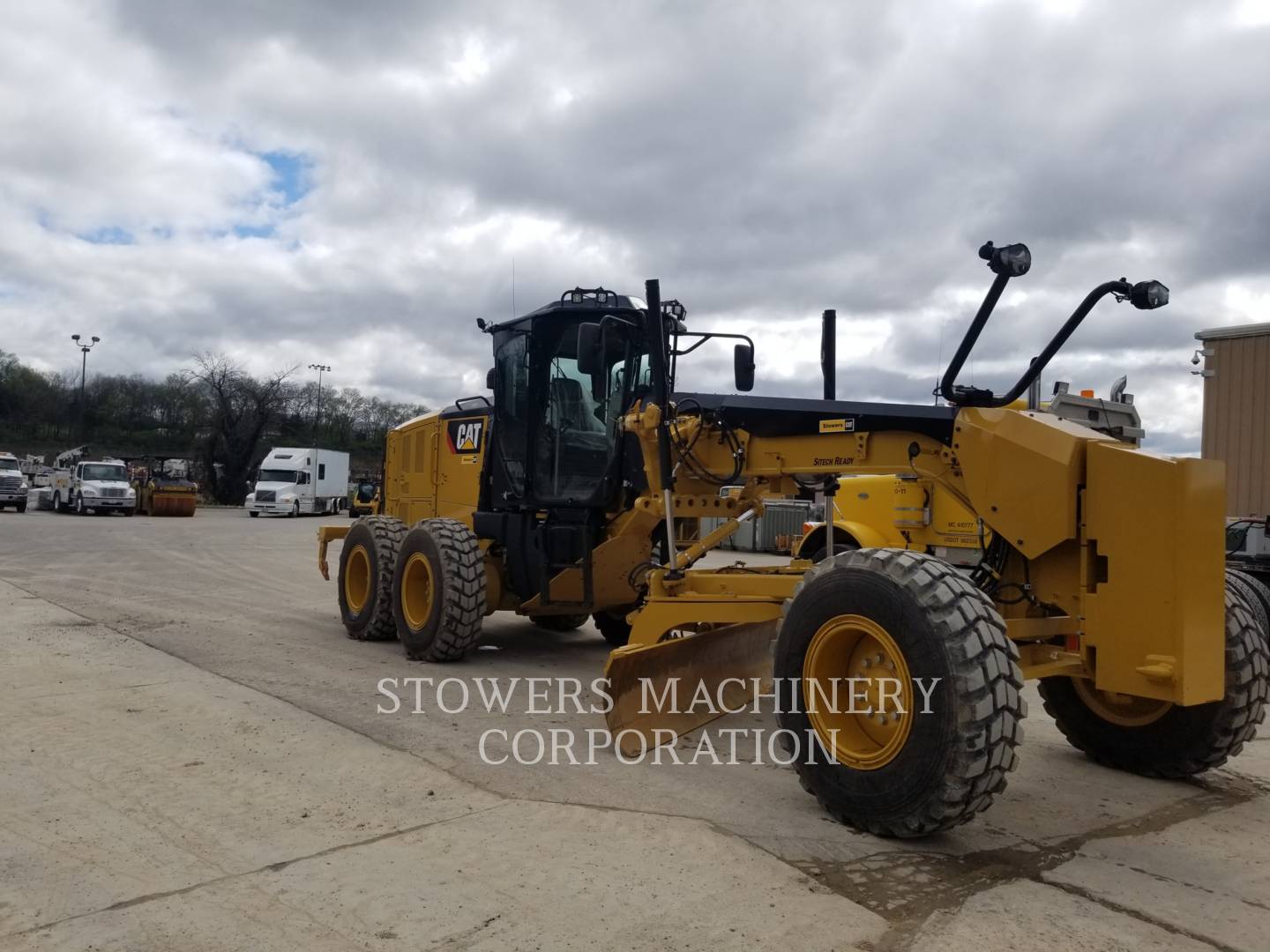 2019 Caterpillar 12M3 BR Grader - Road