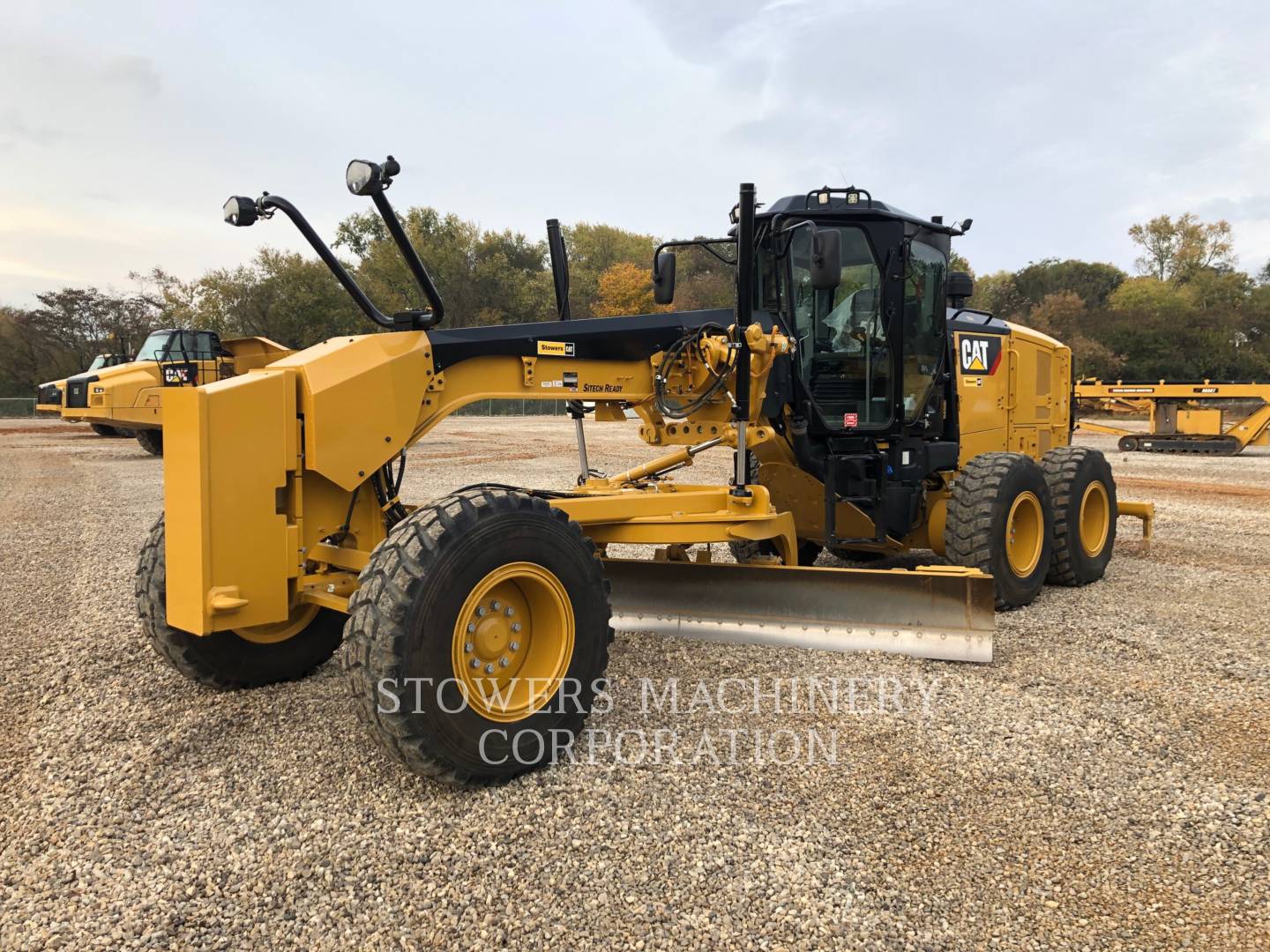 2019 Caterpillar 12M3 BR Grader - Road