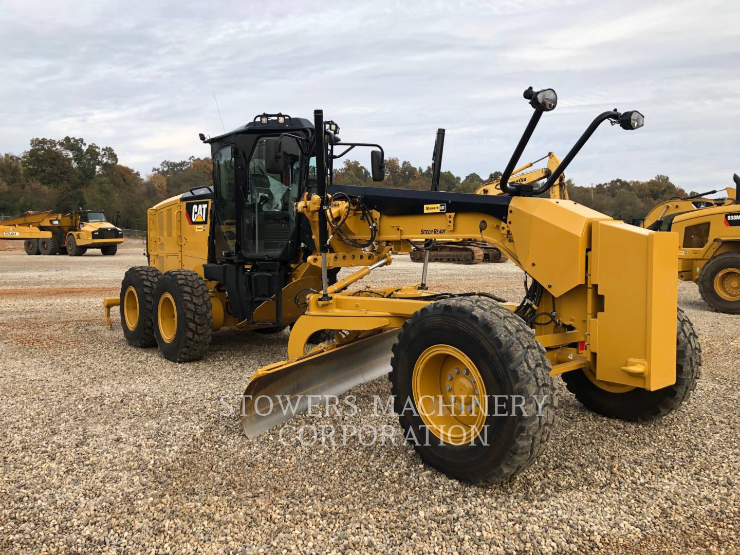 2019 Caterpillar 12M3 BR Grader - Road