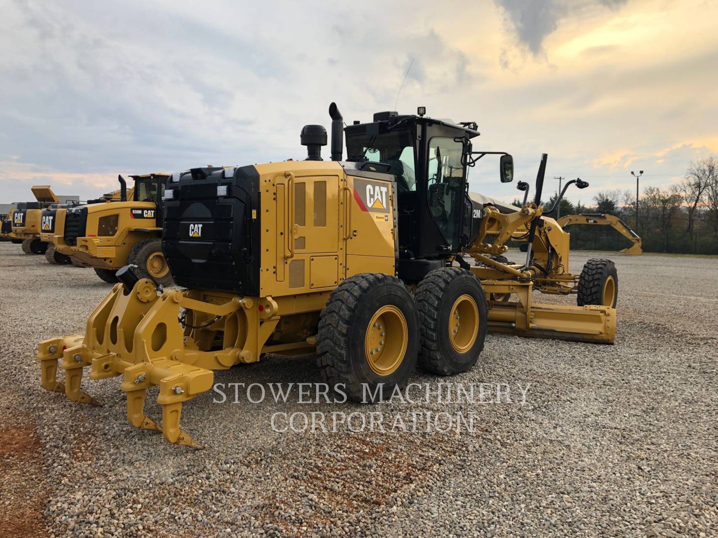 2019 Caterpillar 12M3 BR Grader - Road