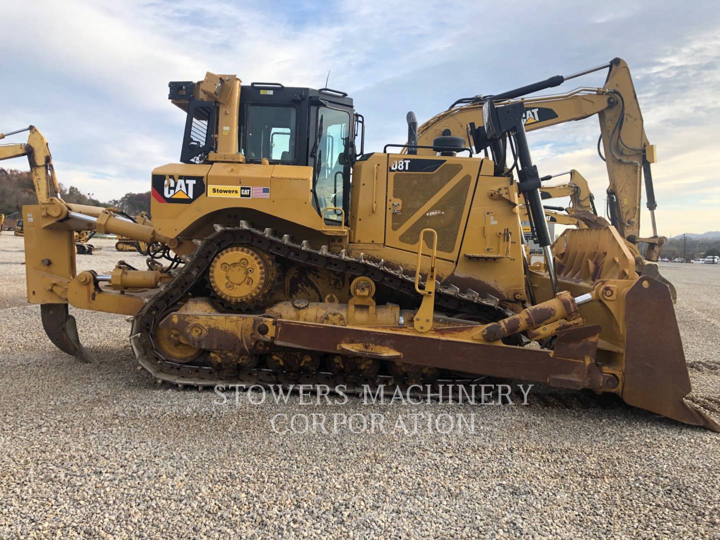 2017 Caterpillar D8T Dozer