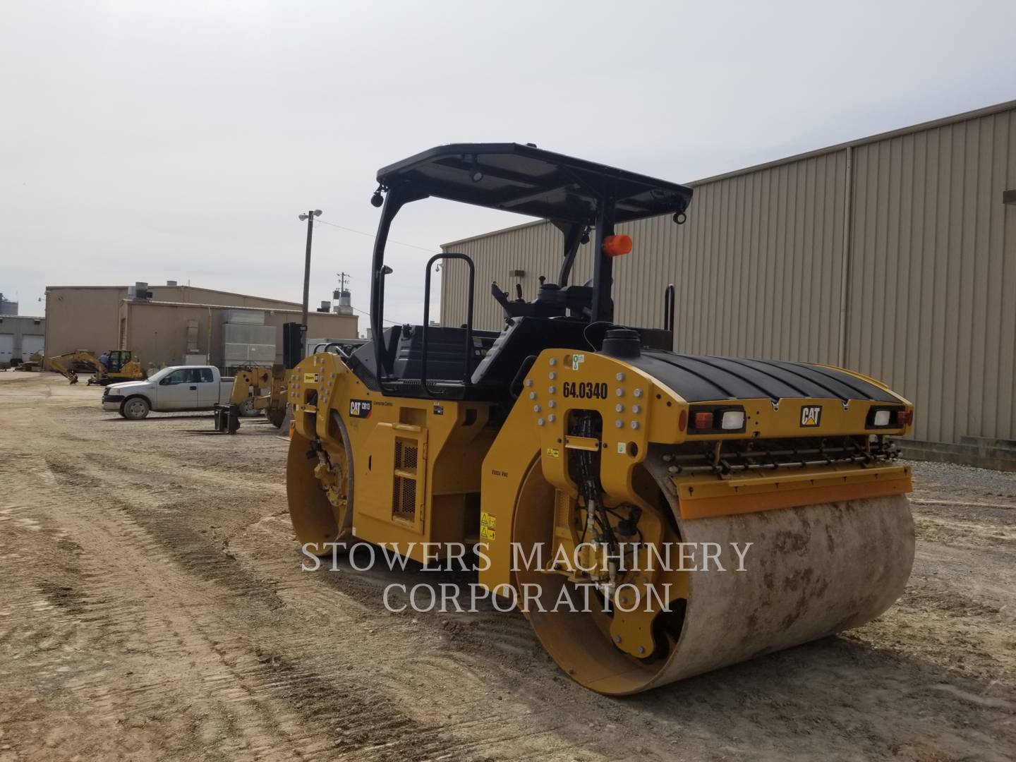 2019 Caterpillar CB13 Vibratory Double