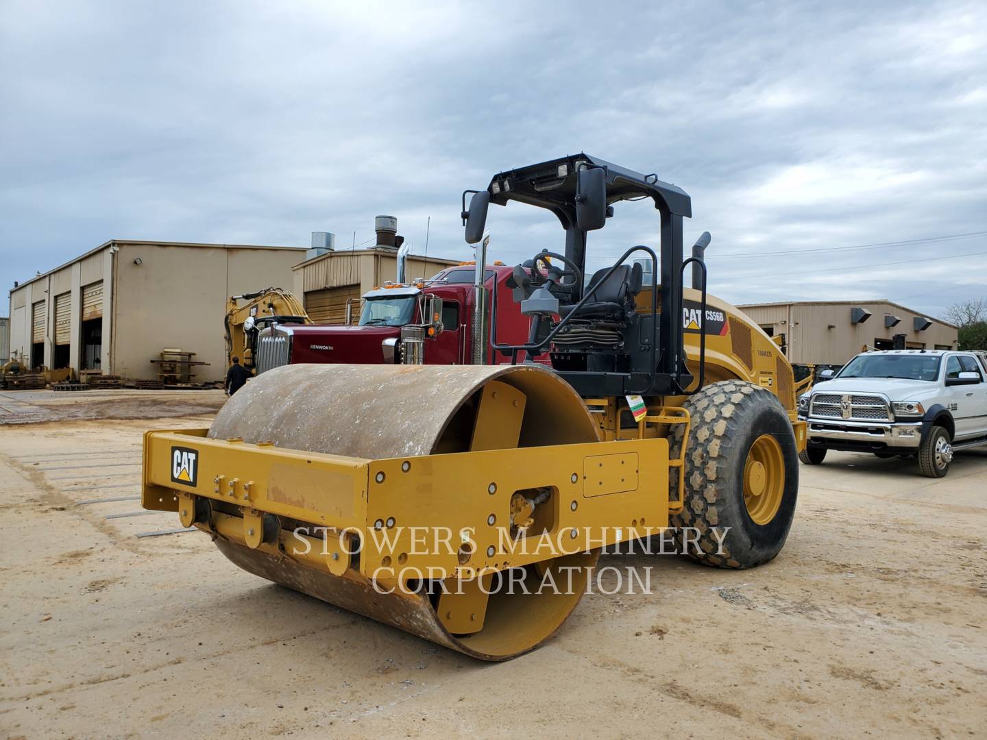 2016 Caterpillar CS56 Vibratory Single