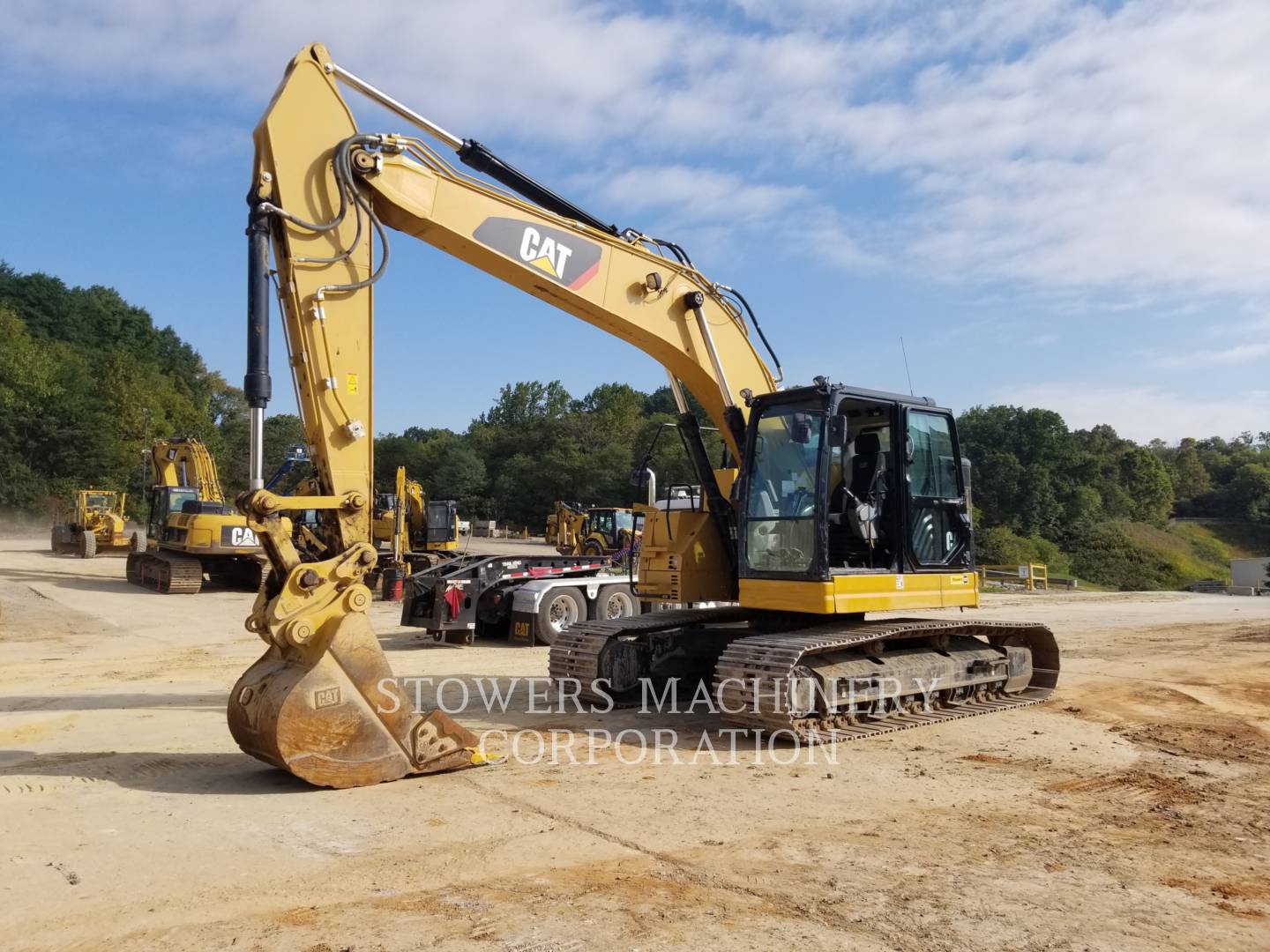 2019 Caterpillar 325FCR Excavator