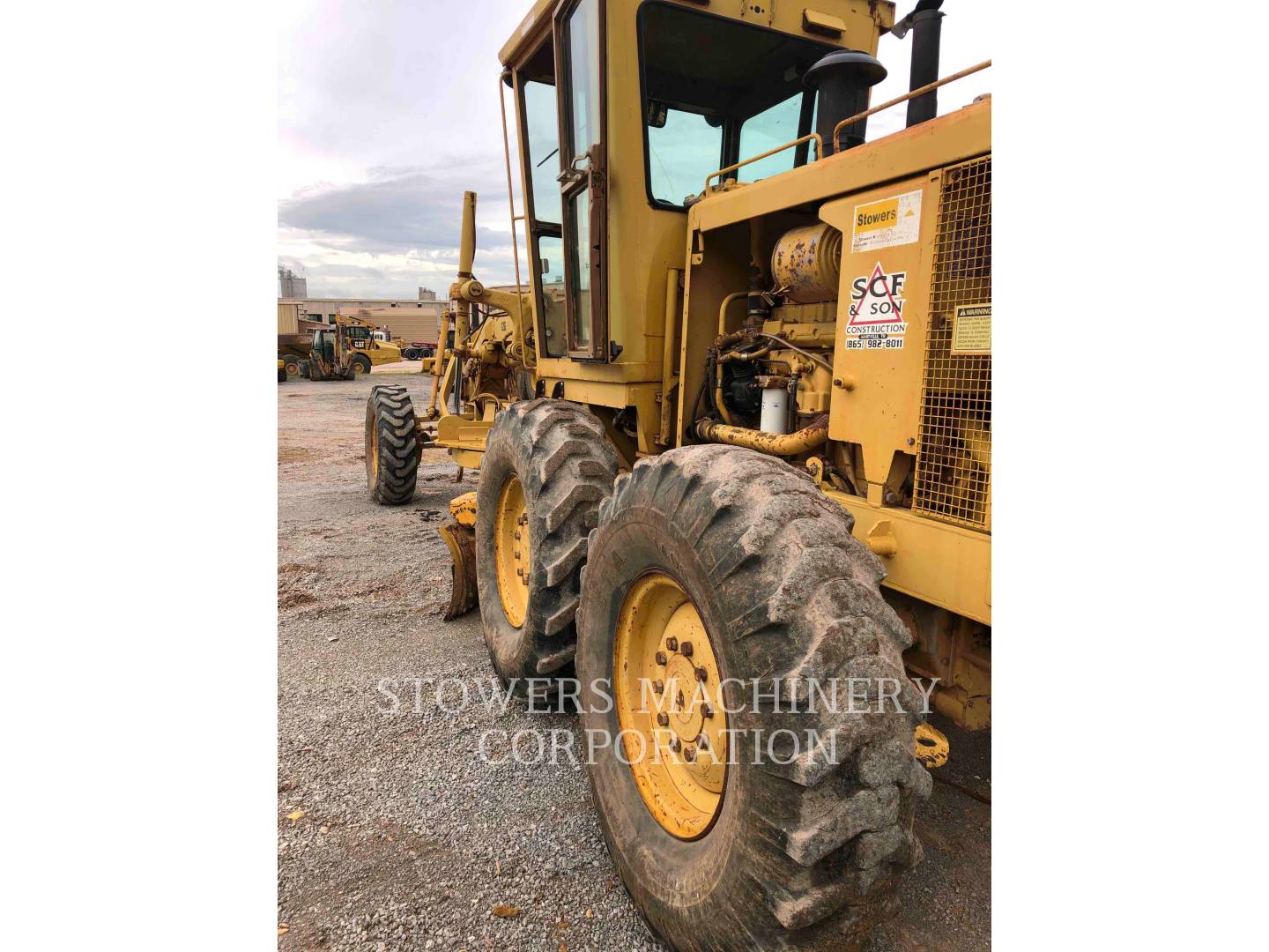 1990 Caterpillar 12G Grader - Road