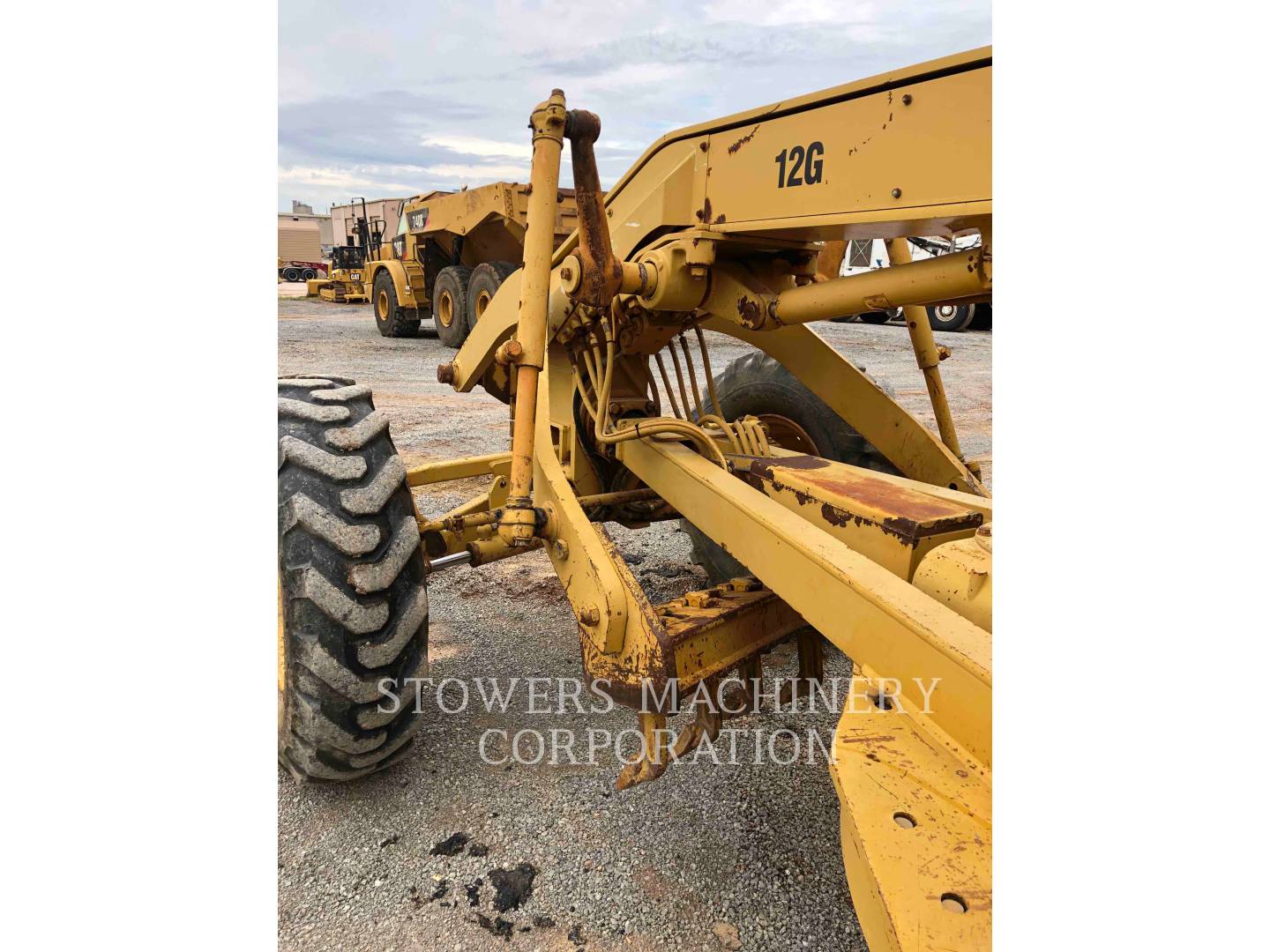 1990 Caterpillar 12G Grader - Road