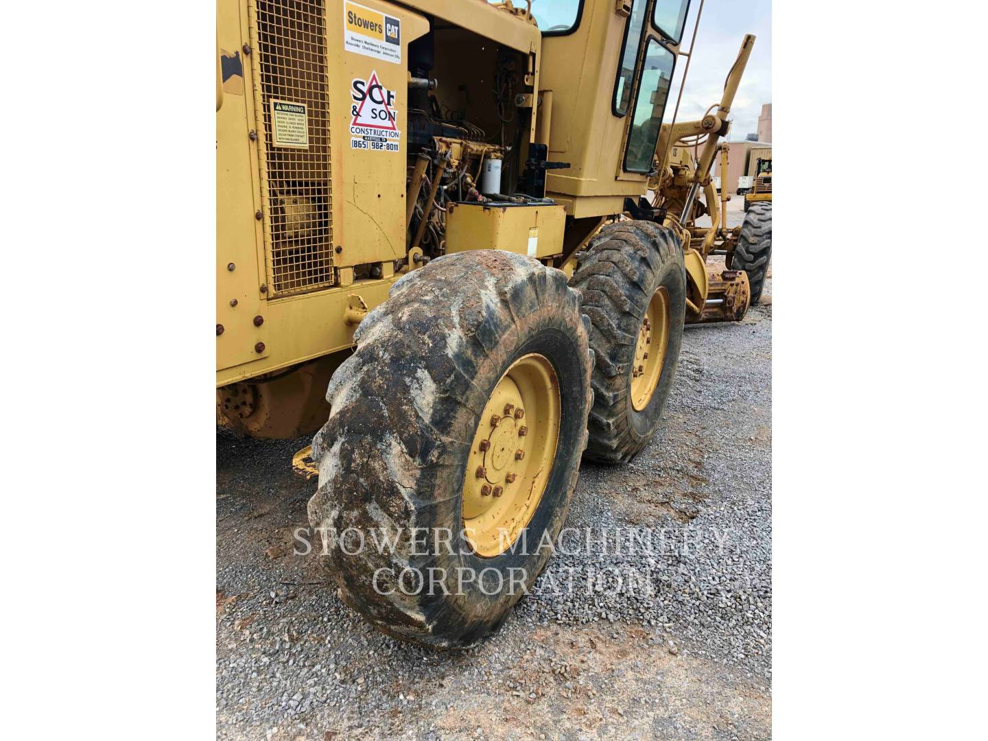 1990 Caterpillar 12G Grader - Road