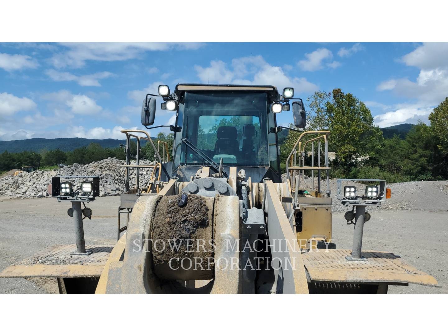 2015 Caterpillar 988K Wheel Loader