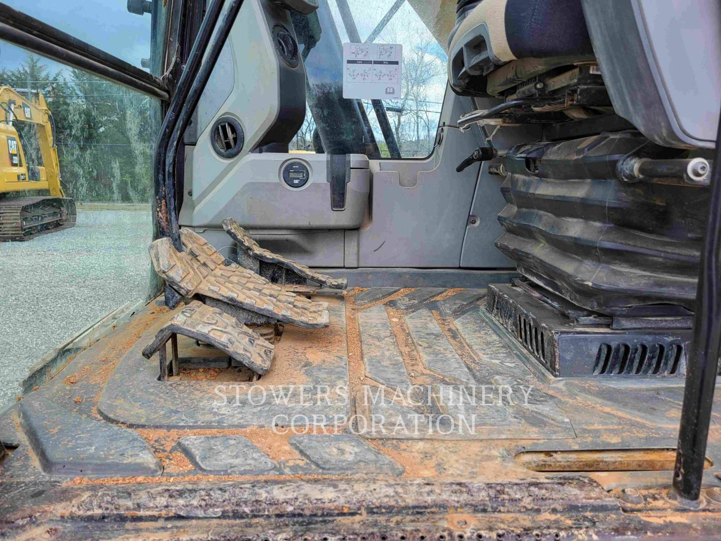 2017 Caterpillar 320F Excavator