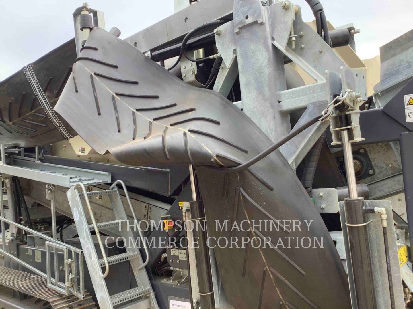 2023 Metso ST2.8 Crusher