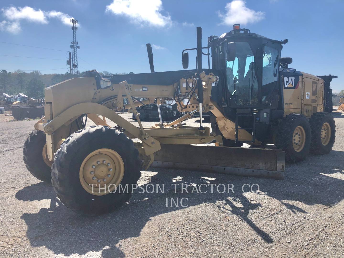 2018 Caterpillar 12M3 Grader - Road