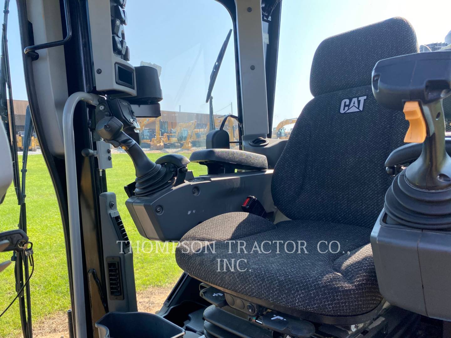 2018 Caterpillar 12M3 Grader - Road