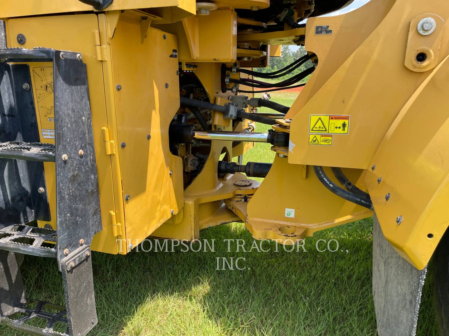 2018 Caterpillar 966M Wheel Loader