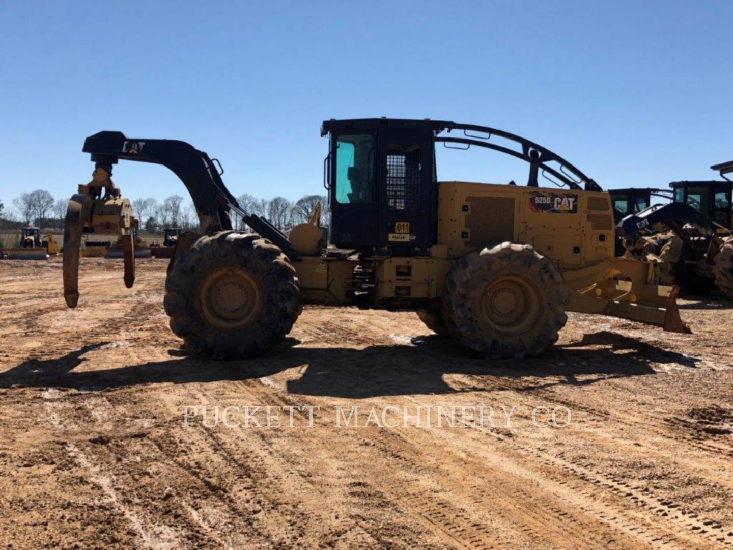 2015 Caterpillar 525D Skidder