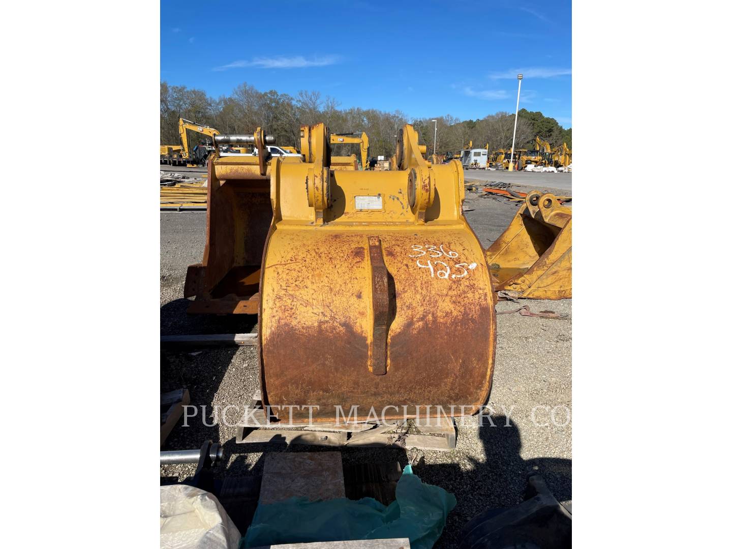 Caterpillar CAT BUCKET-HD 42" 1.91 YD3 (DB)- 336 Bucket