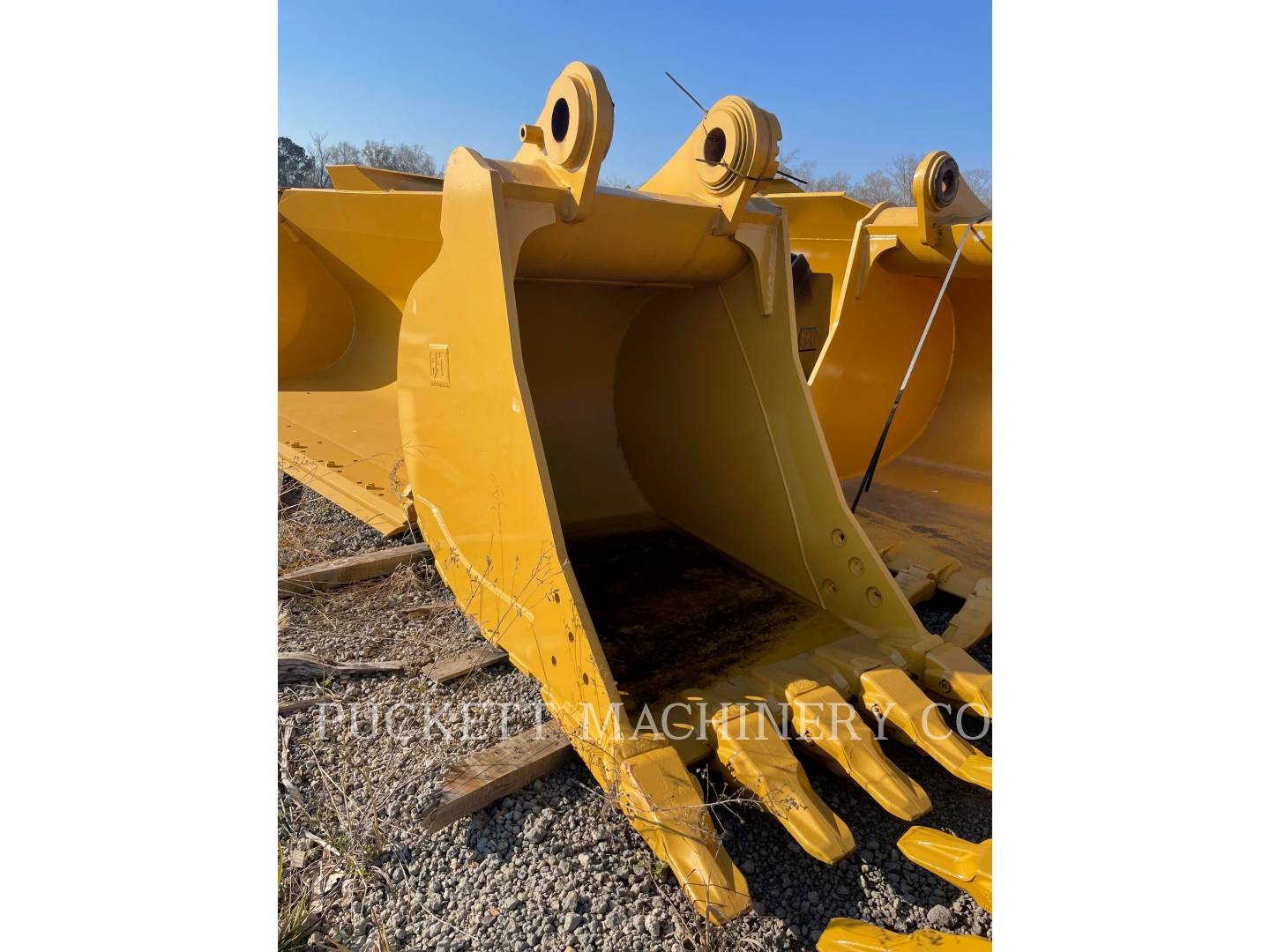 Caterpillar CAT BUCKET- HD 42 1.91 YD3 (DB)- 336 Bucket