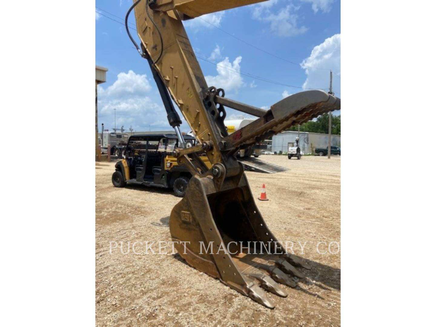 2018 Caterpillar 320-07GC Excavator