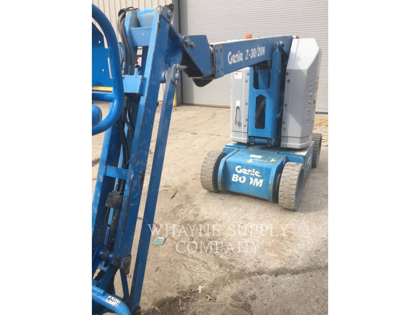 2005 Genie Z30/20NJ Lift Truck