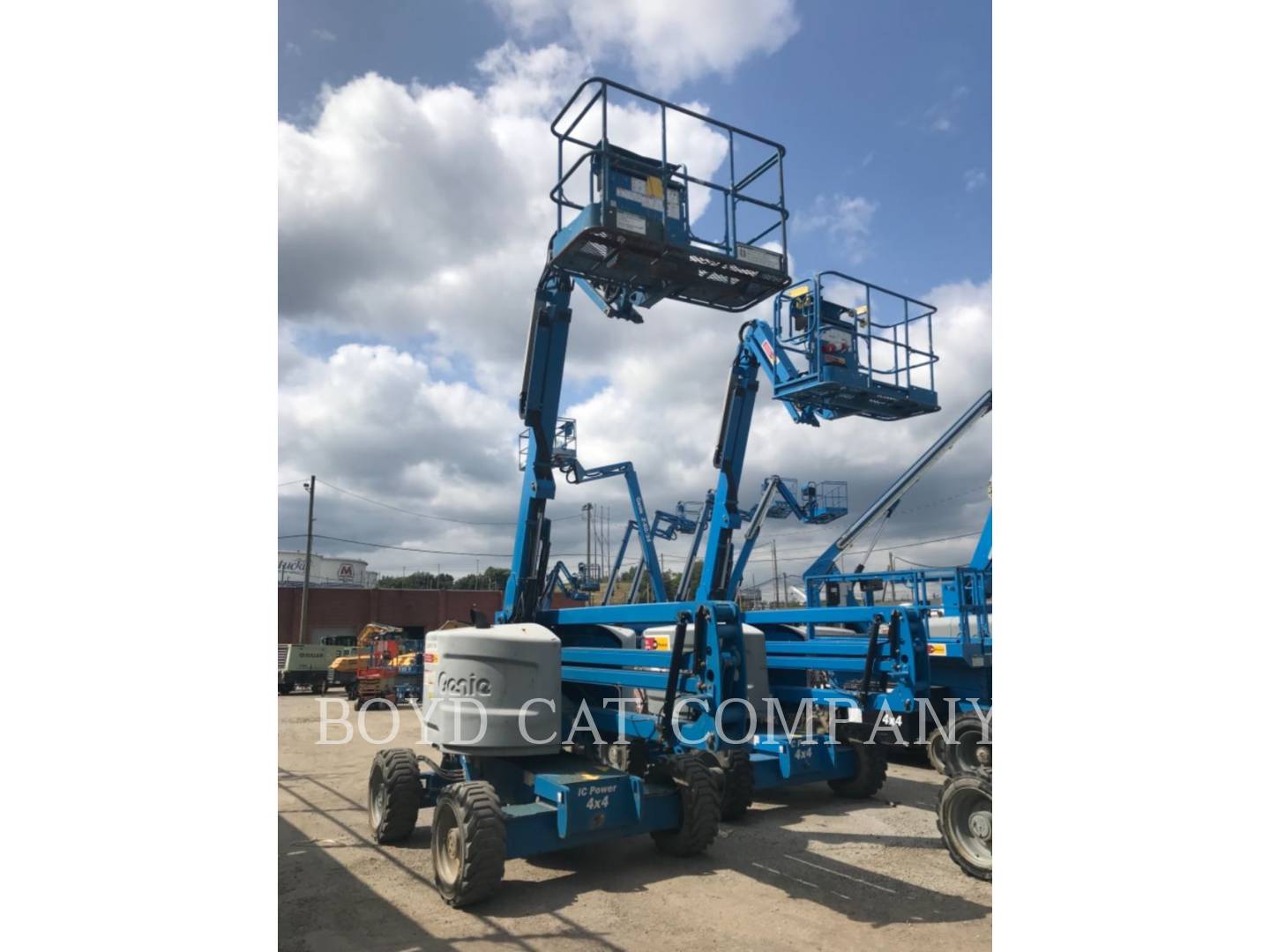 2015 Genie Z45/25J Lift Truck