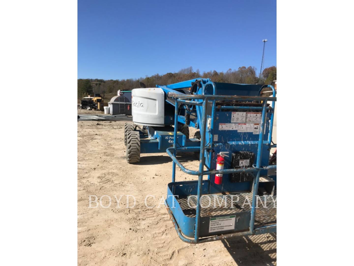 2015 Genie Z45/25J Lift Truck