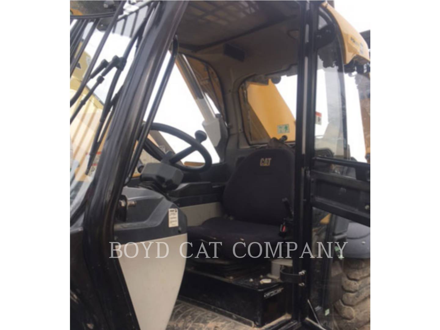 2015 Caterpillar TH514C TeleHandler