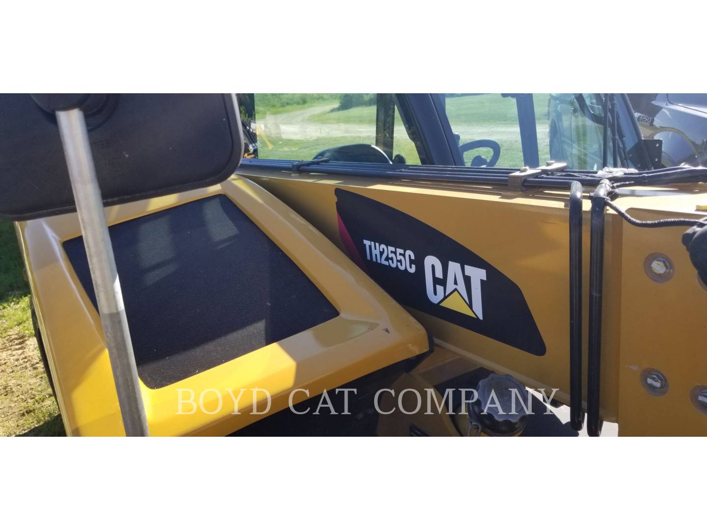 2015 Caterpillar TH255C TeleHandler