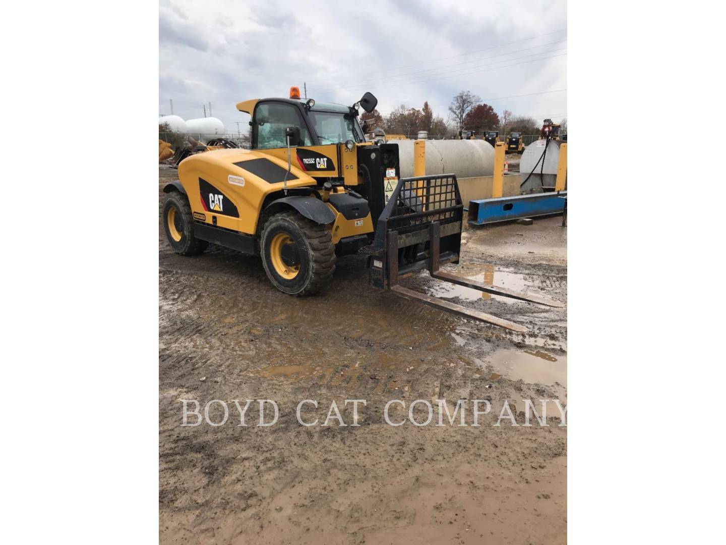 2015 Caterpillar TH255C TeleHandler