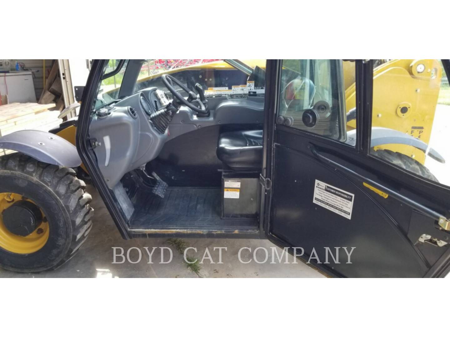 2015 Caterpillar TH255C TeleHandler