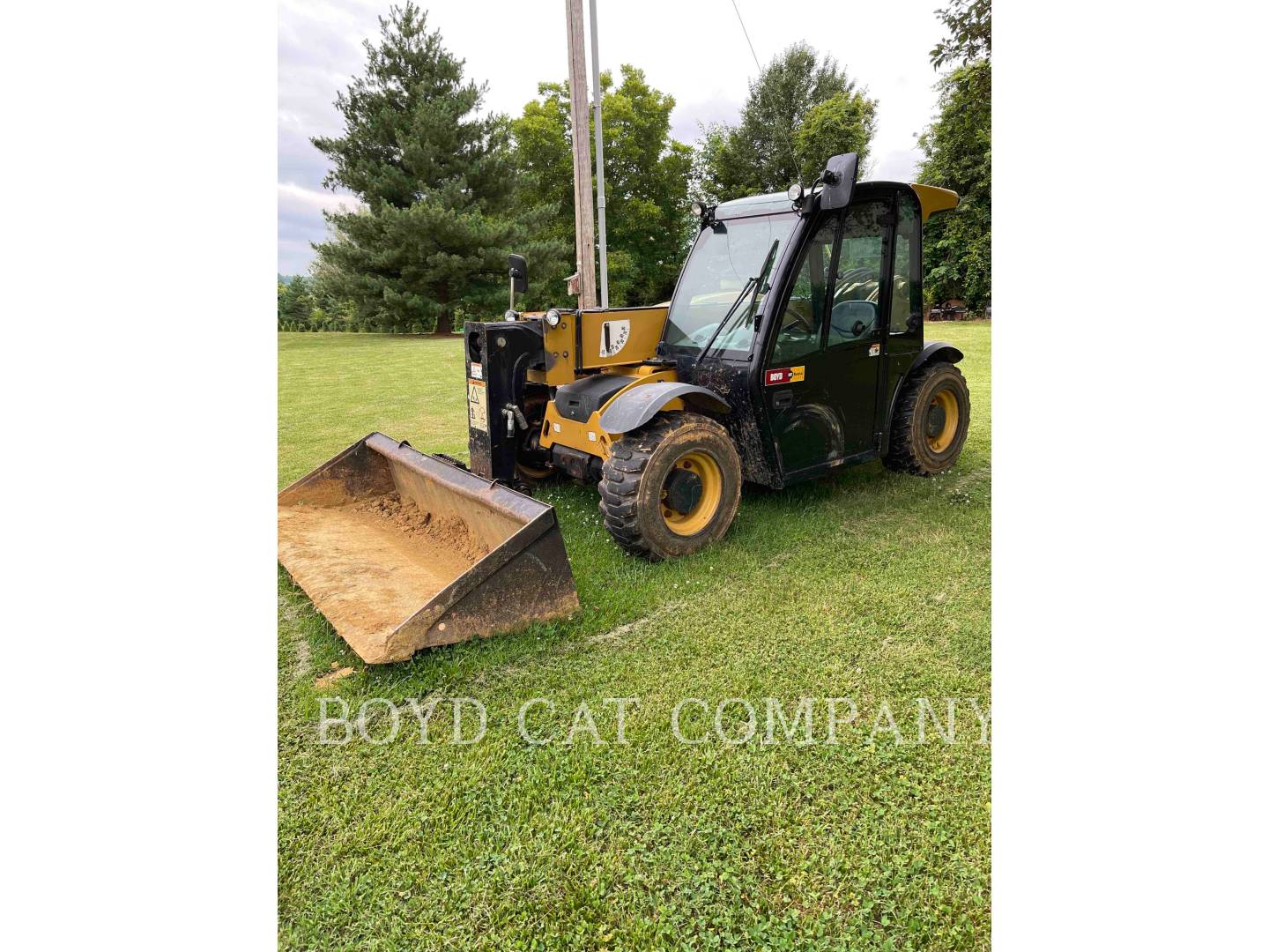 2014 Caterpillar TH255C TeleHandler