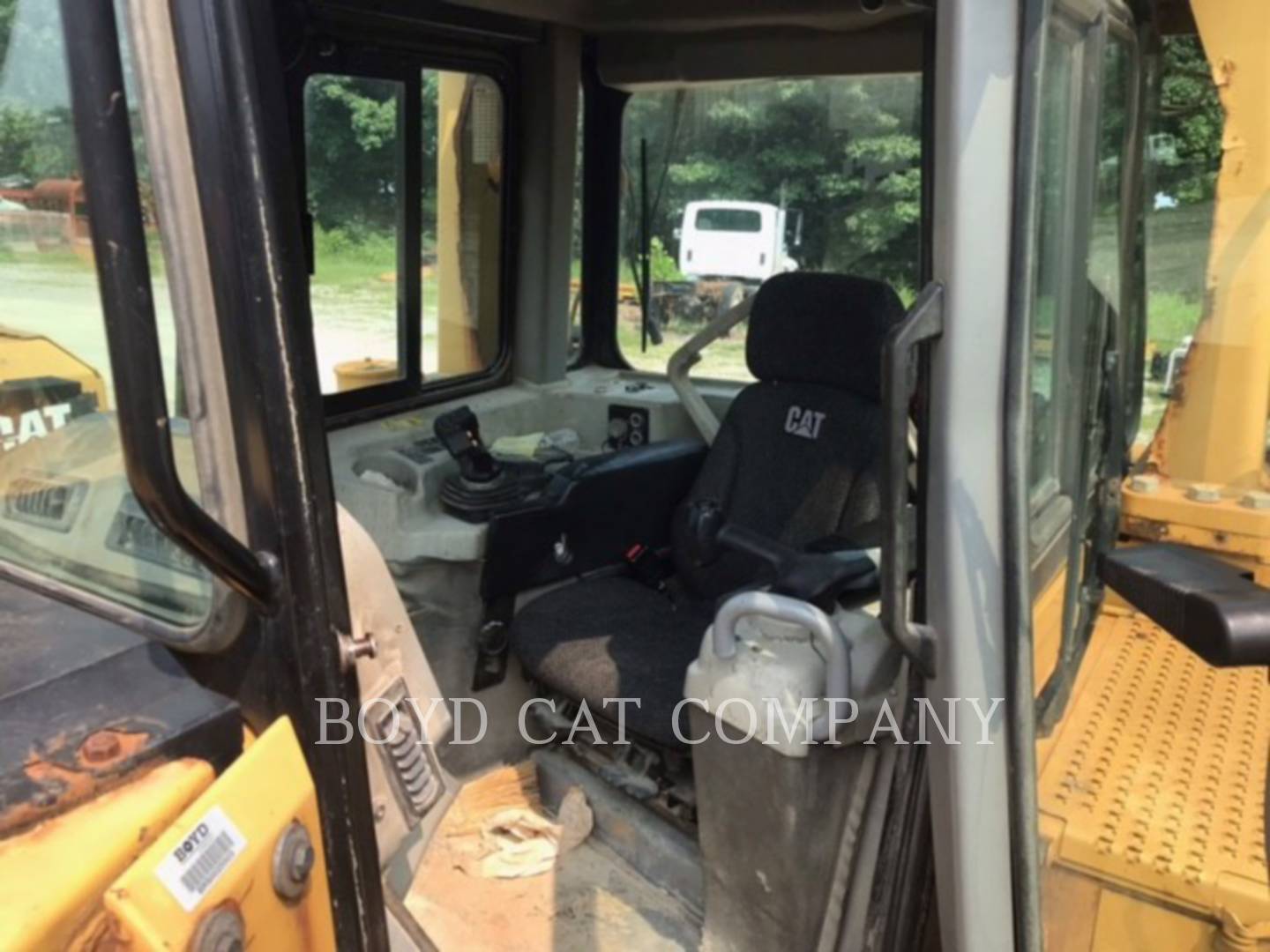 2011 Caterpillar D6T Dozer