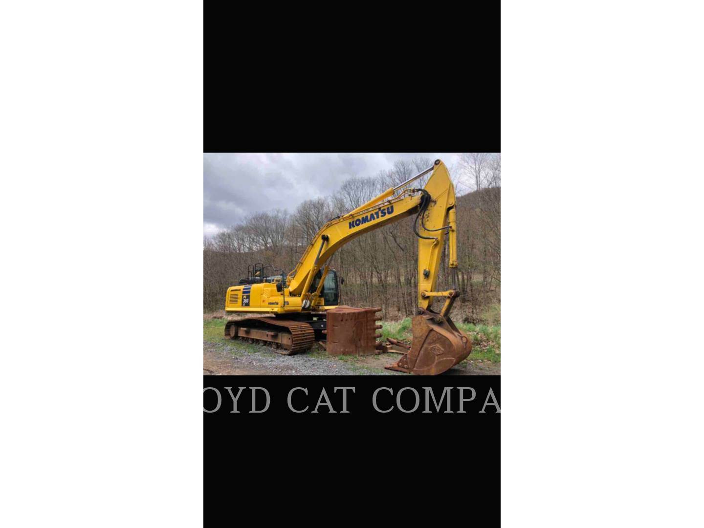 2017 Komatsu PC360LC-11 Excavator