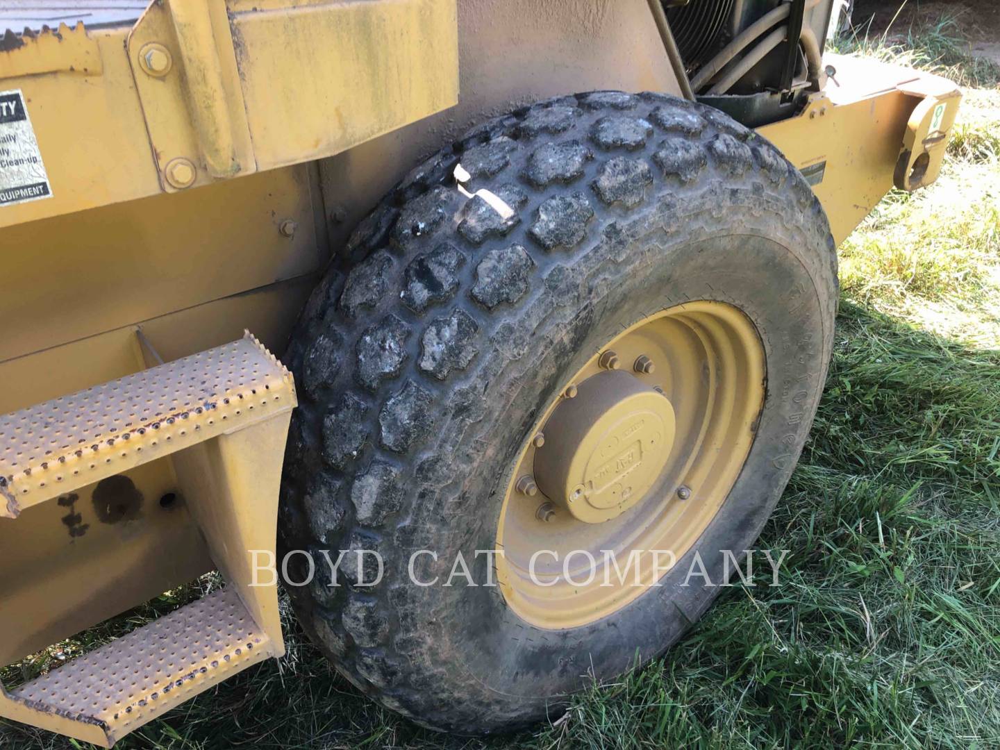 2006 Caterpillar CS433E Vibratory Single