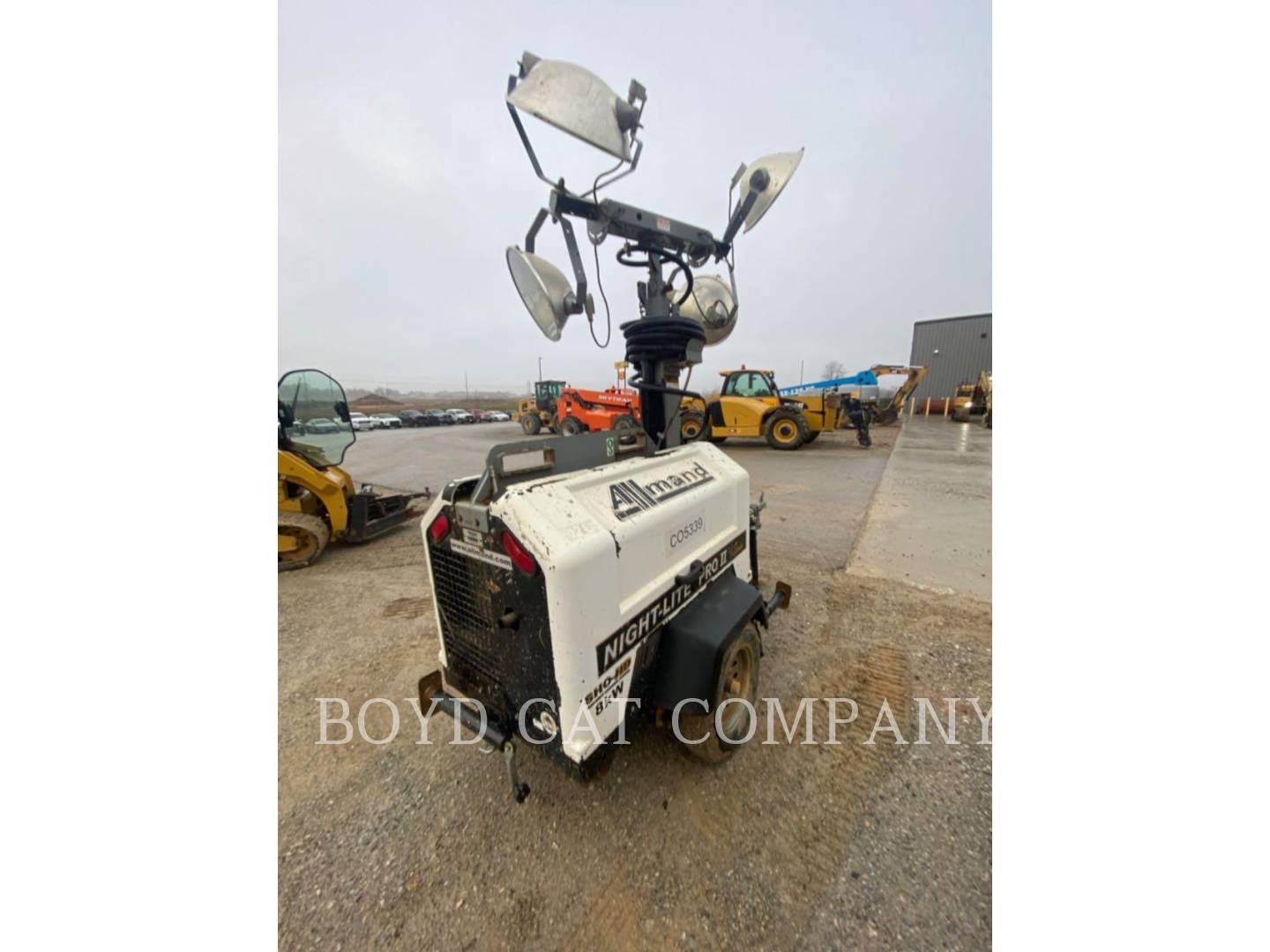 2012 Allmand LITE-NL8 V ALM Light Tower