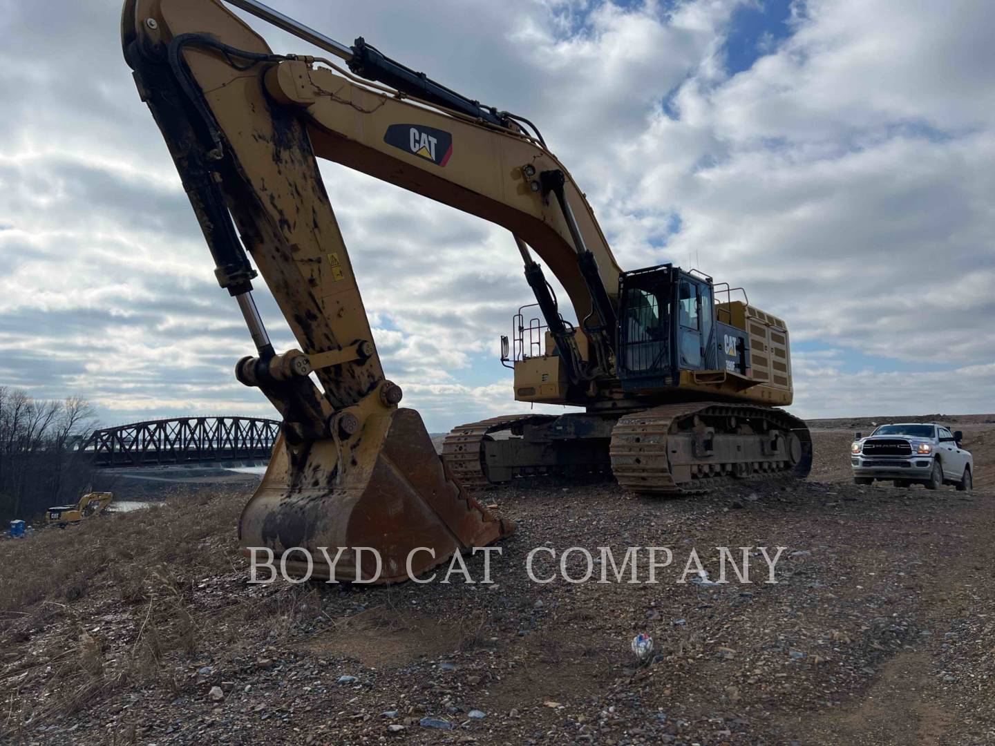 2017 Caterpillar 390FL Excavator