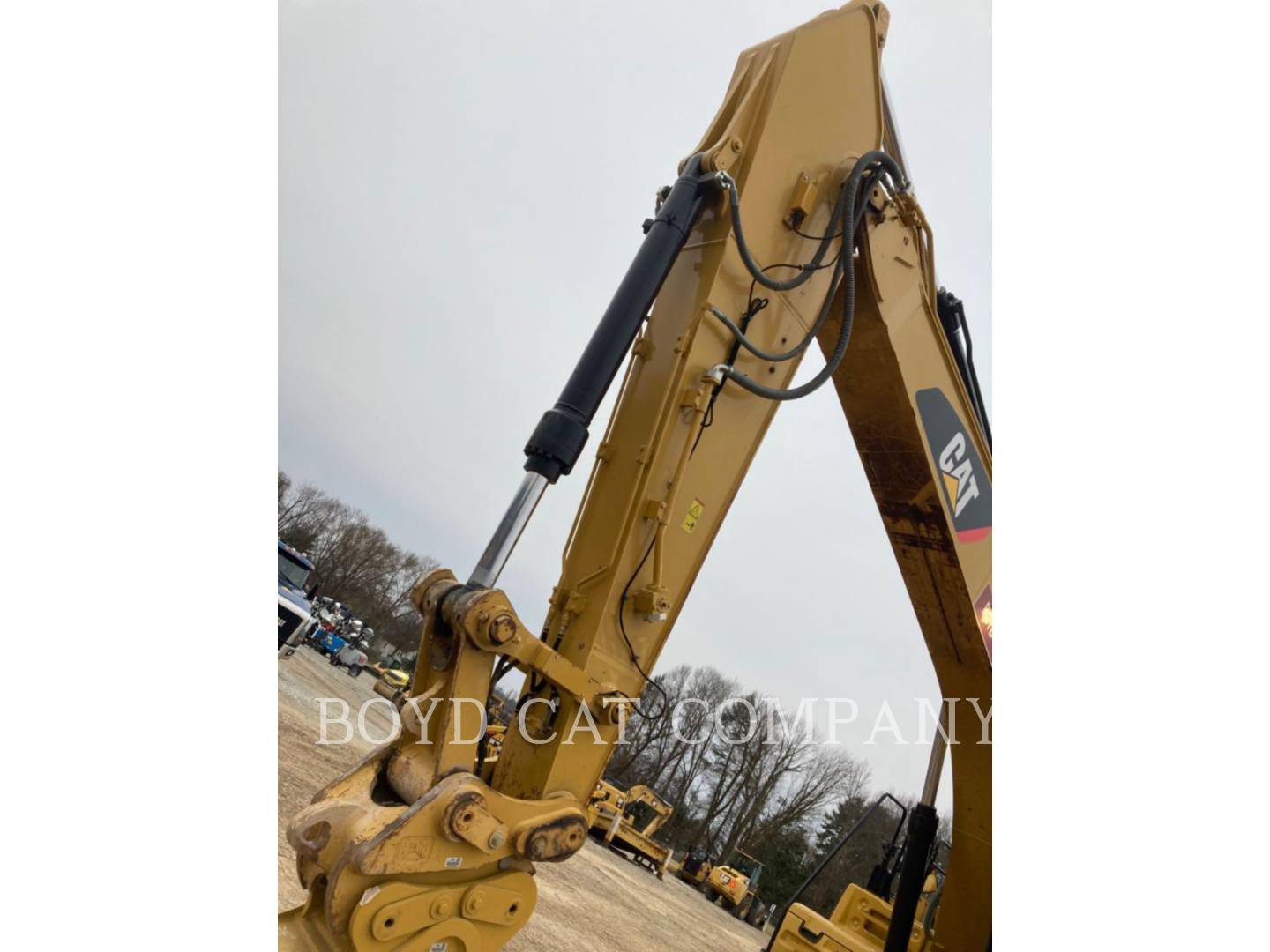 2015 Caterpillar 329FL Excavator