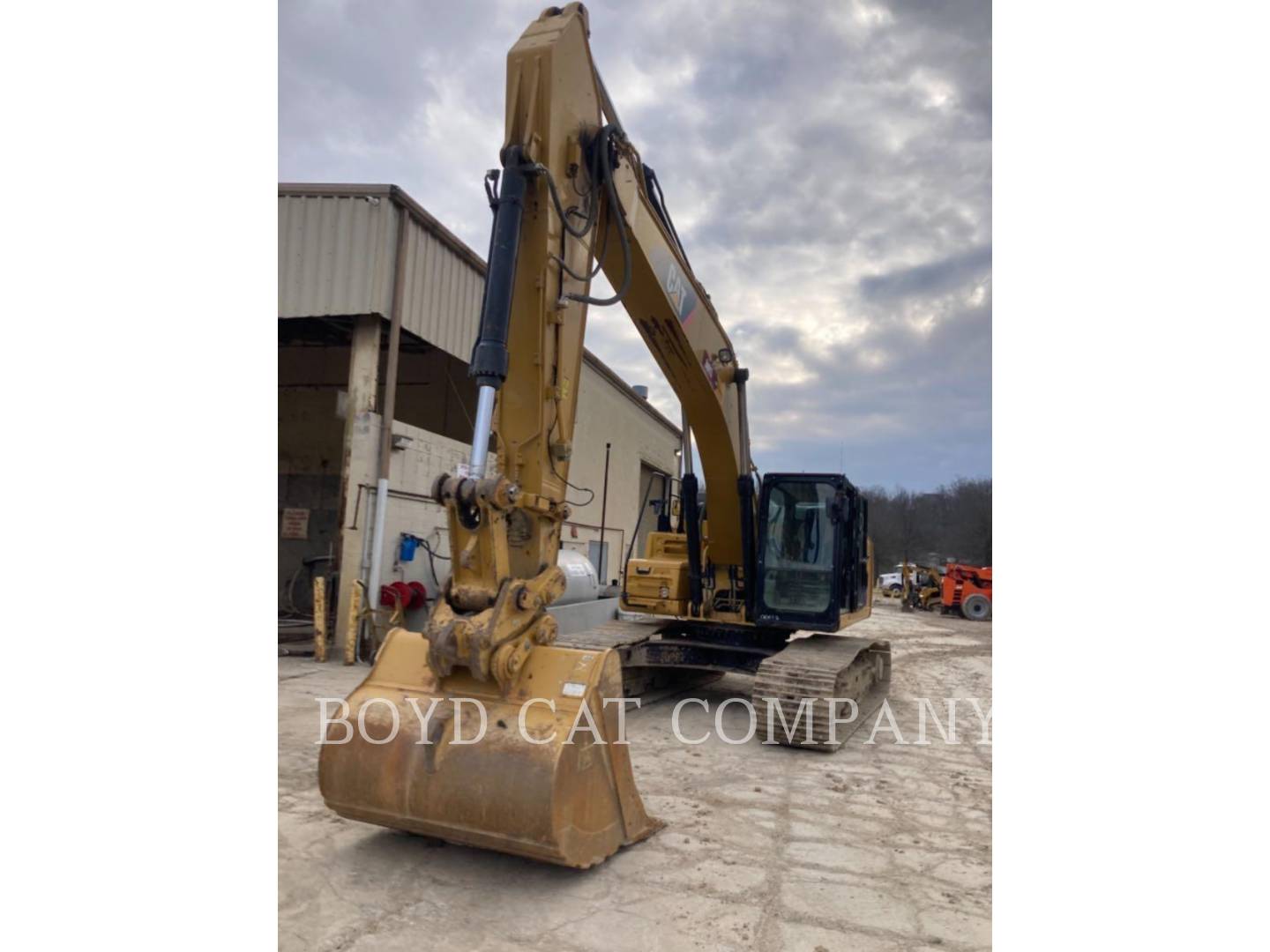 2015 Caterpillar 329FL Excavator