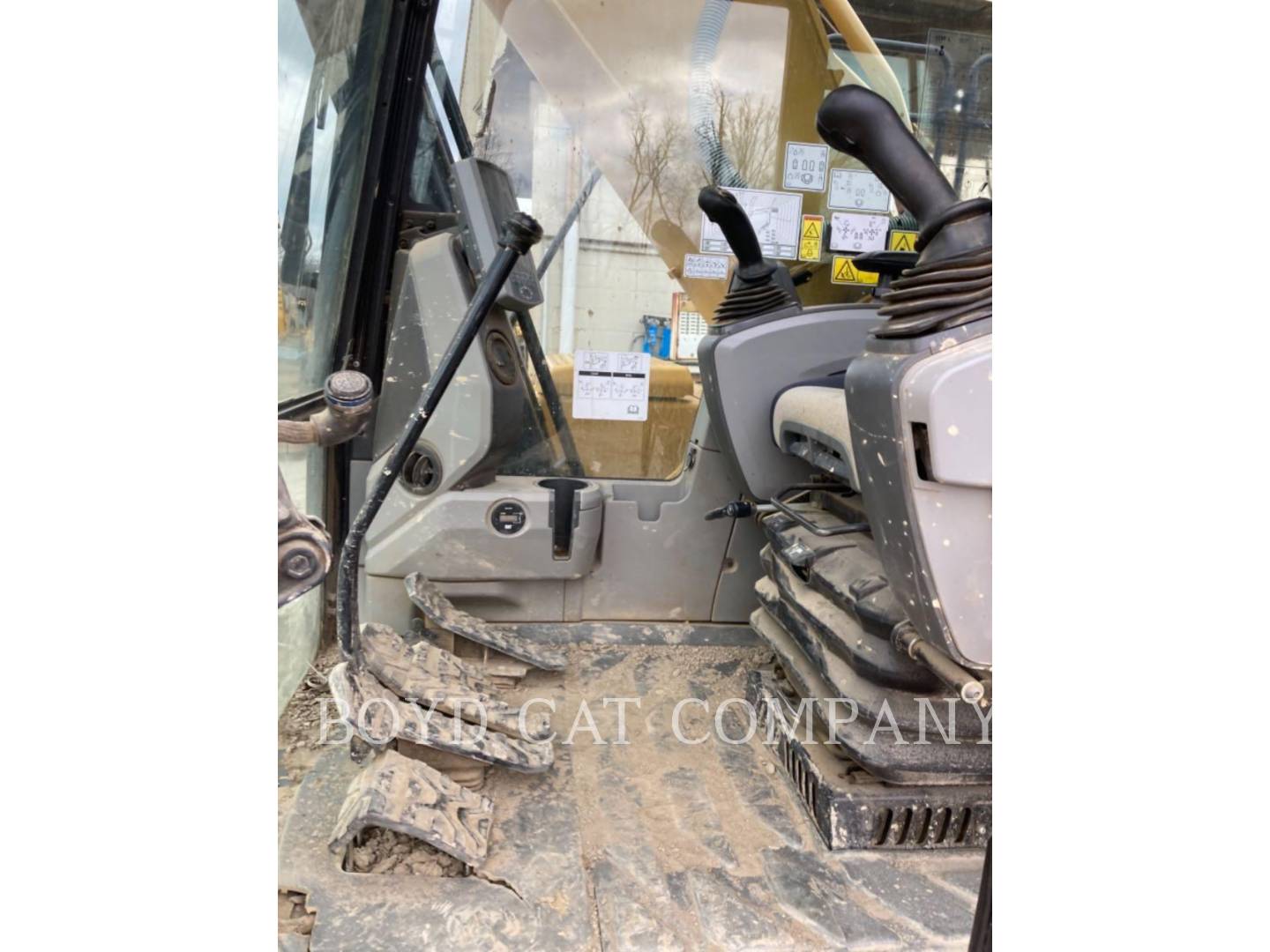 2015 Caterpillar 329FL Excavator