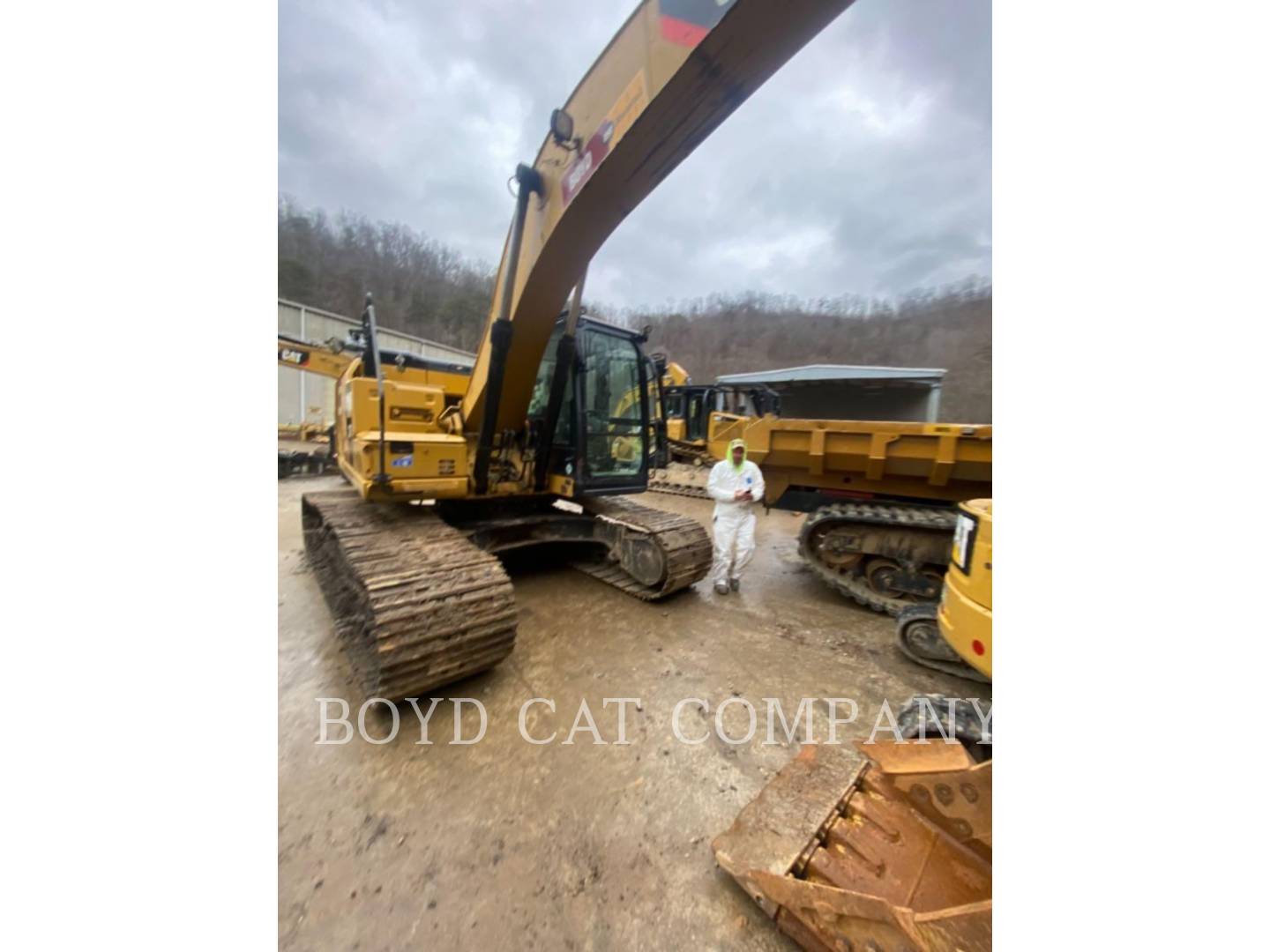 2016 Caterpillar 323FL Excavator