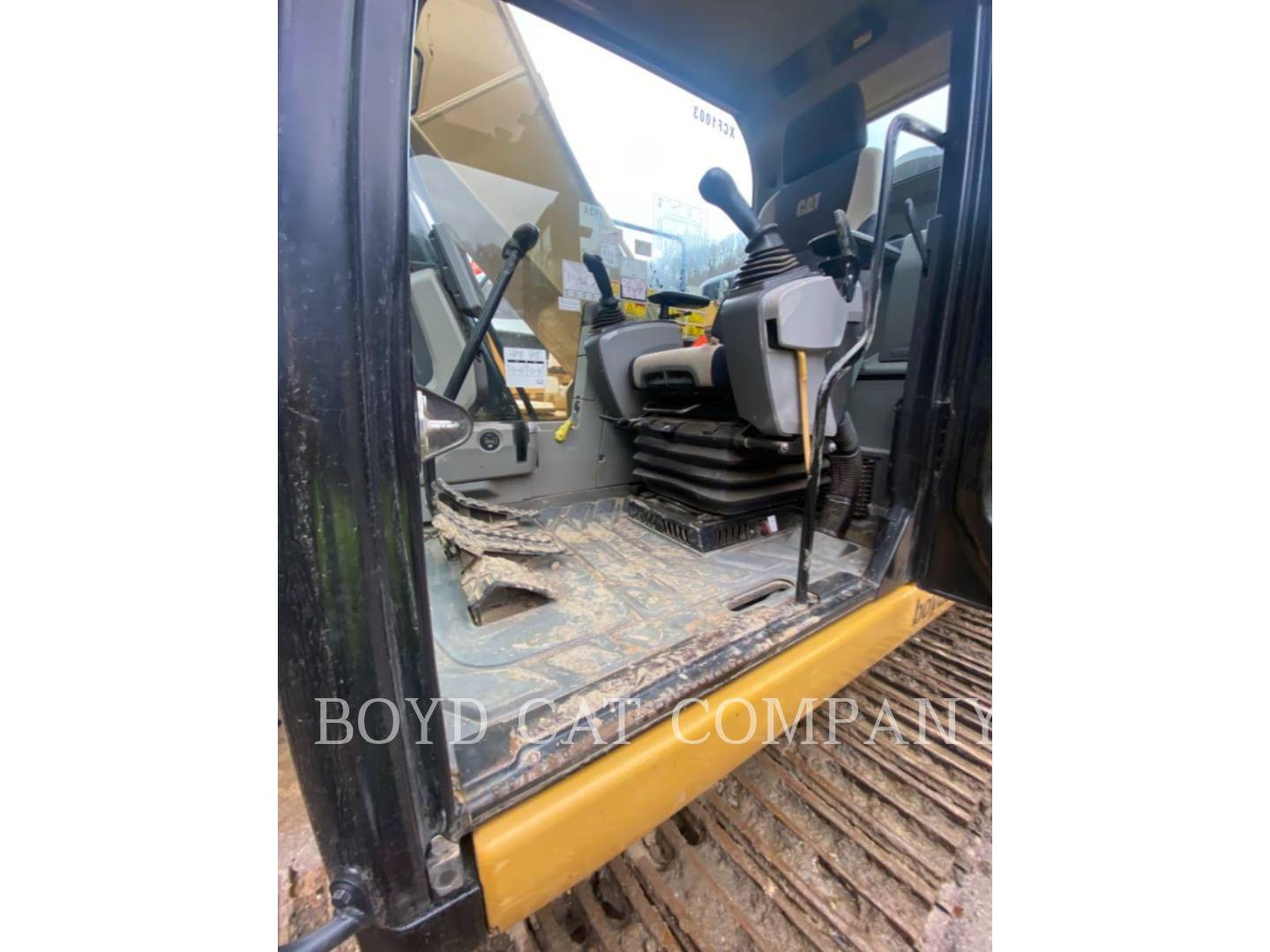 2016 Caterpillar 323FL Excavator