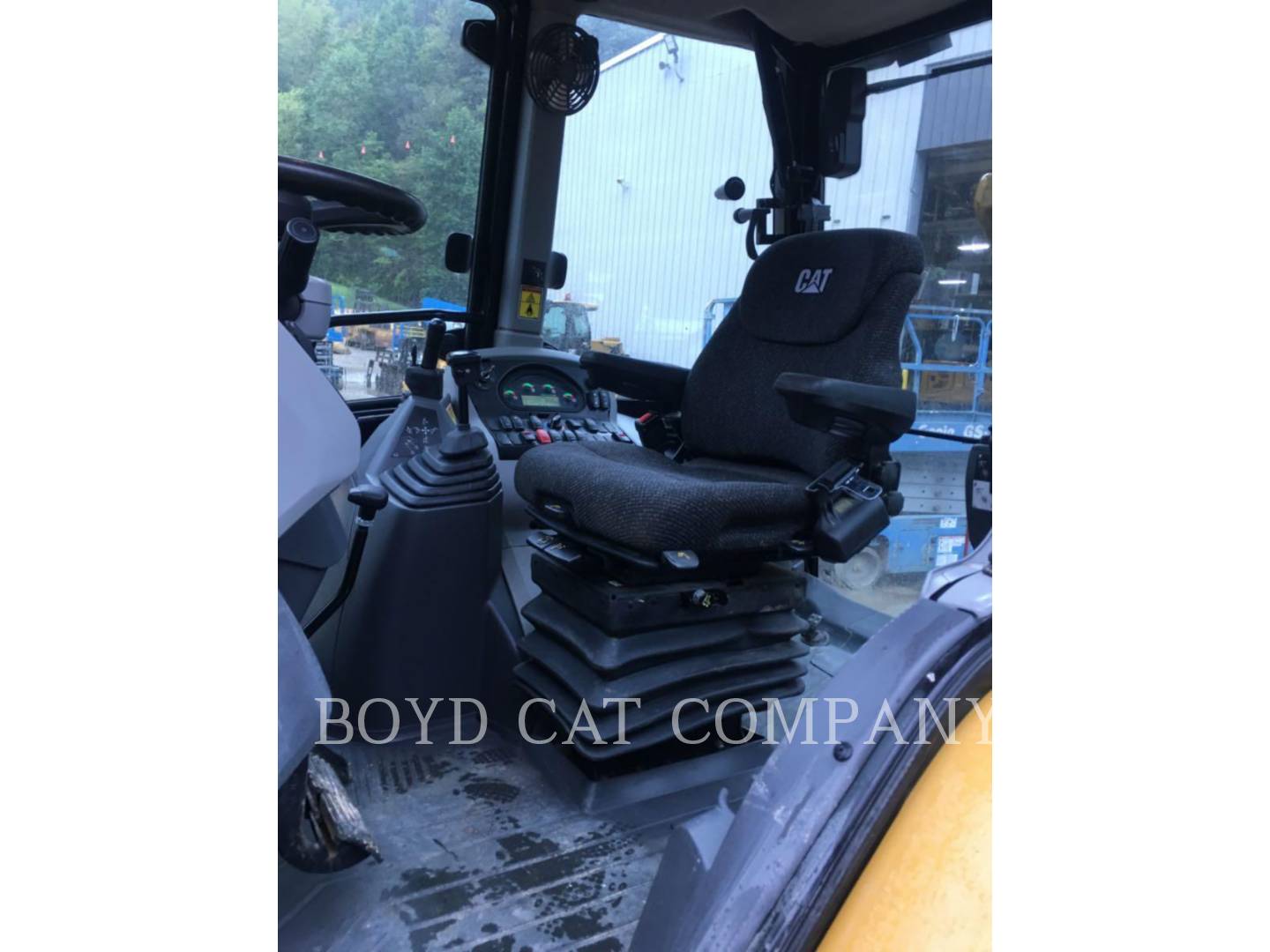 2018 Caterpillar 420F2ST Tractor Loader Backhoe