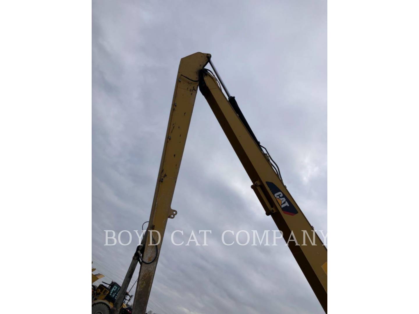 2019 Caterpillar 326F LR Excavator