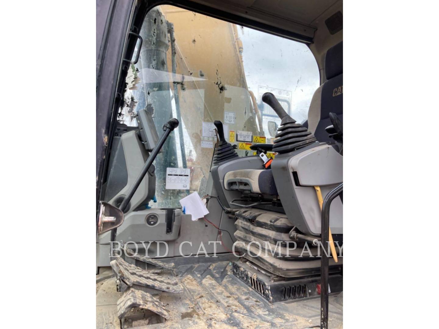 2019 Caterpillar 326F LR Excavator