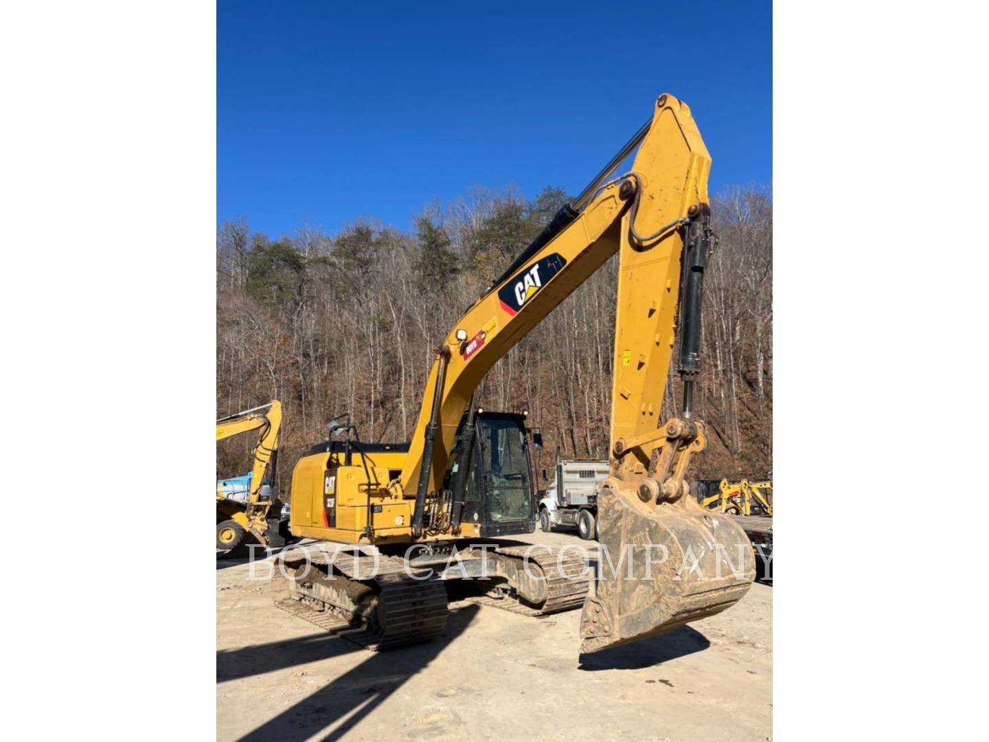 2017 Caterpillar 323FL Excavator