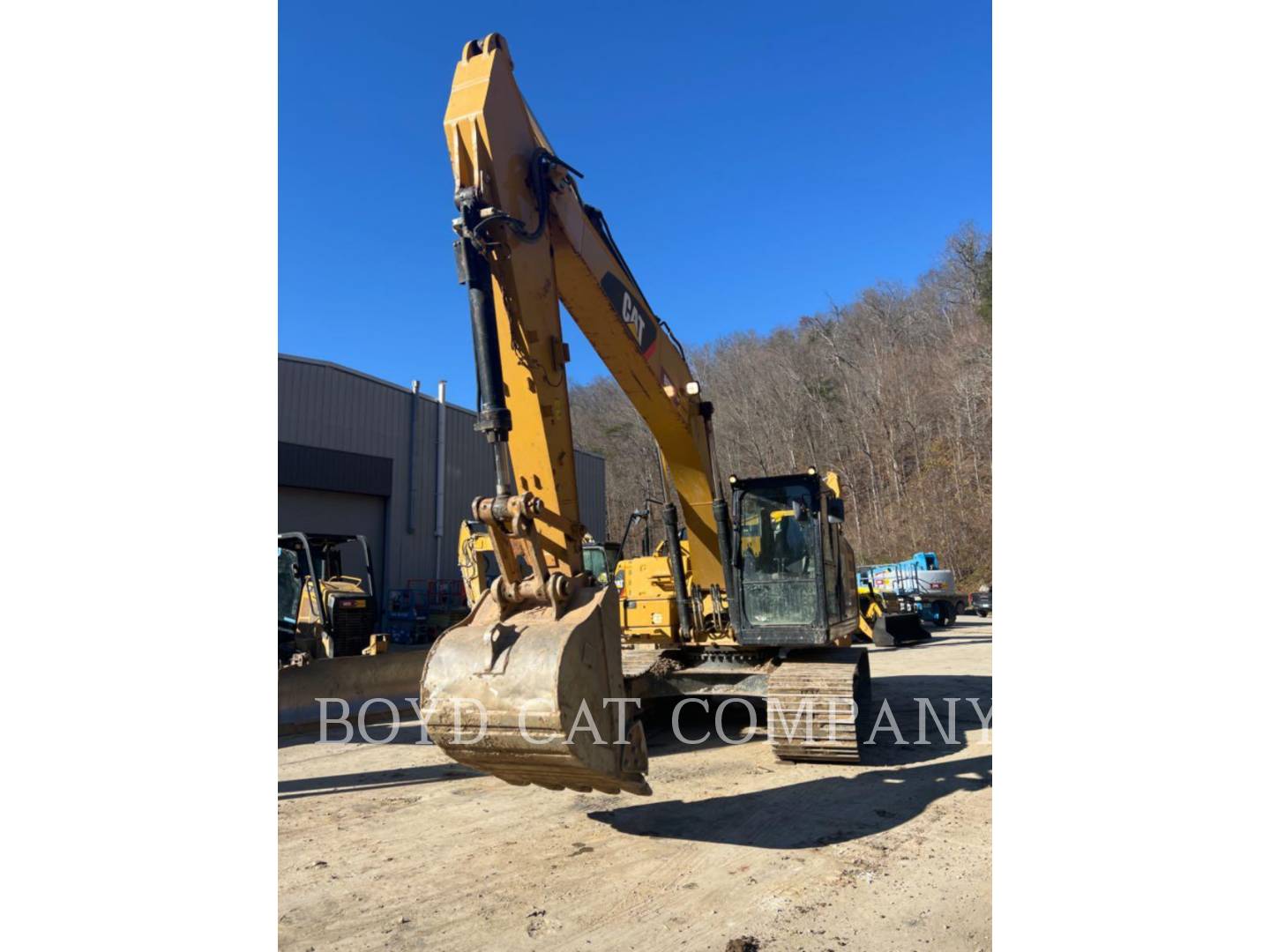 2017 Caterpillar 323FL Excavator