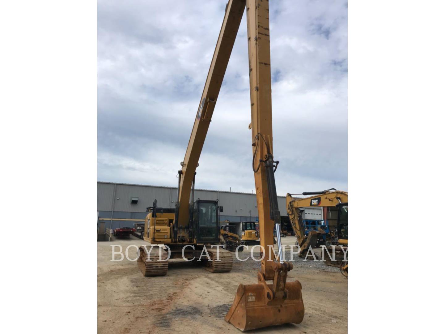 2019 Caterpillar 326F LR Excavator